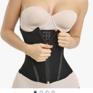 NWOT Luxury Waist Trainer Lingerie Corset. XS